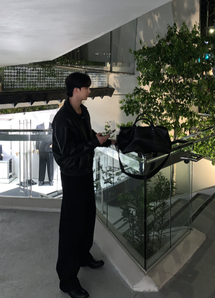 [ In-house ] Deep Black Premium Western Leather Blouson