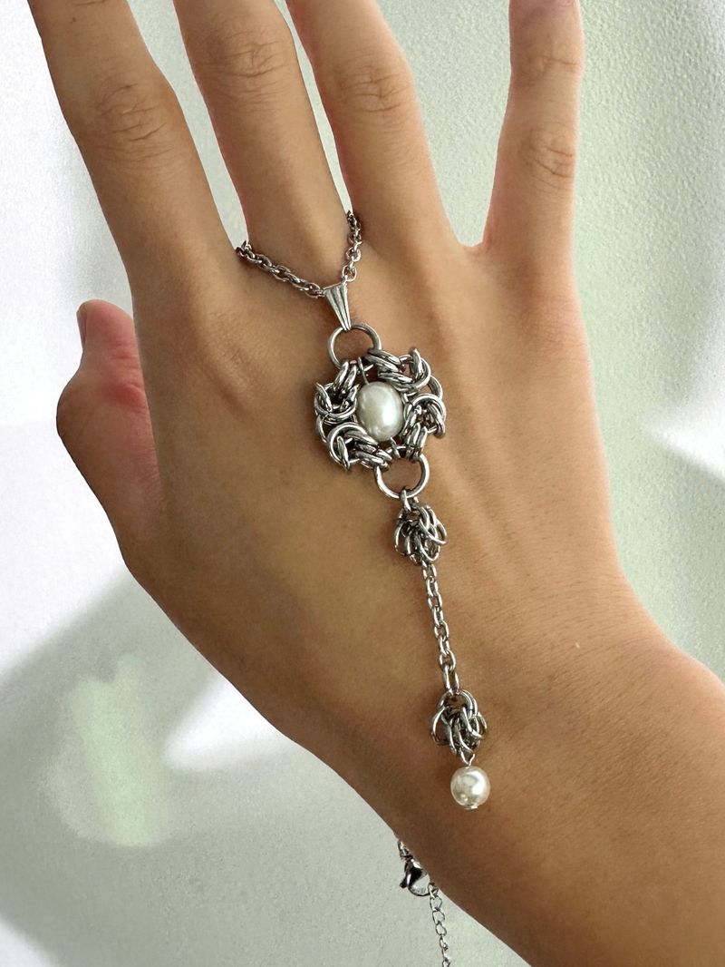 BUZZERBE（ブザービー）の「 Core Entanglement Chainmail Necklace (size: 2type)（Accessories）」