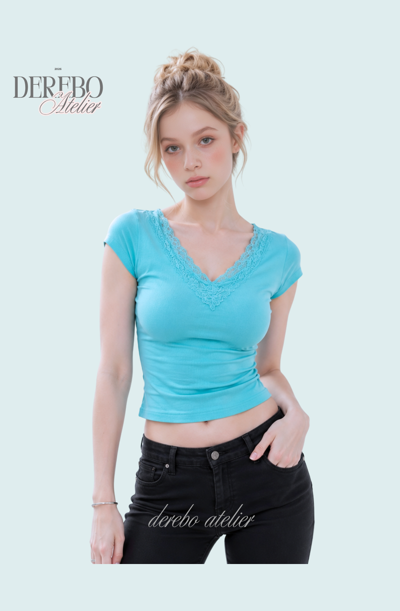 Mood Lace V Mint Short-Sleeved Top