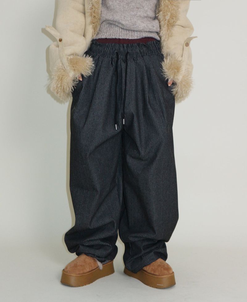 Terry Stripe Banding Carpenter Wide Denim Pants (for all four seasons)