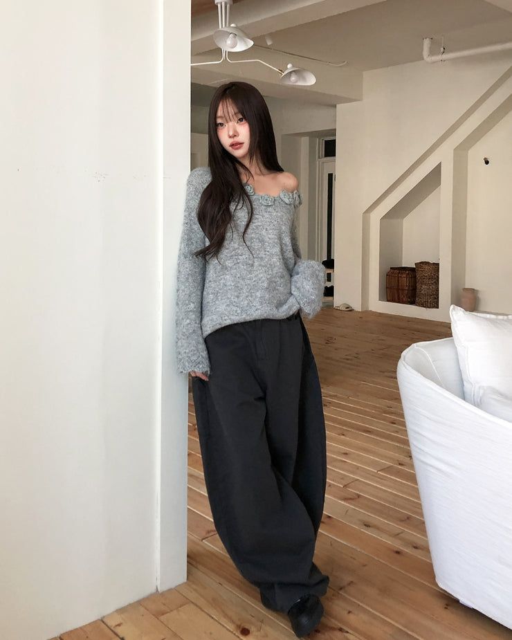 Rosy Flower Hairy V-neck Knit