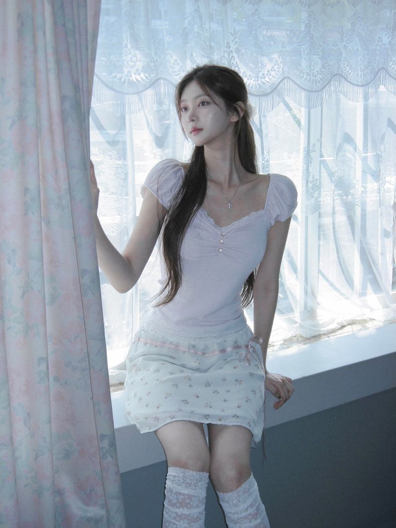 [MADE] Chewing Lace Shirring Tee