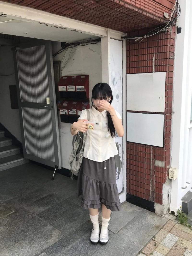 ao vintage frill shirts