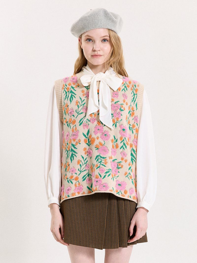 PINK PINEAPPLE（ピンクパイナップル）の「CAMELLIA VEST（Tops）」
