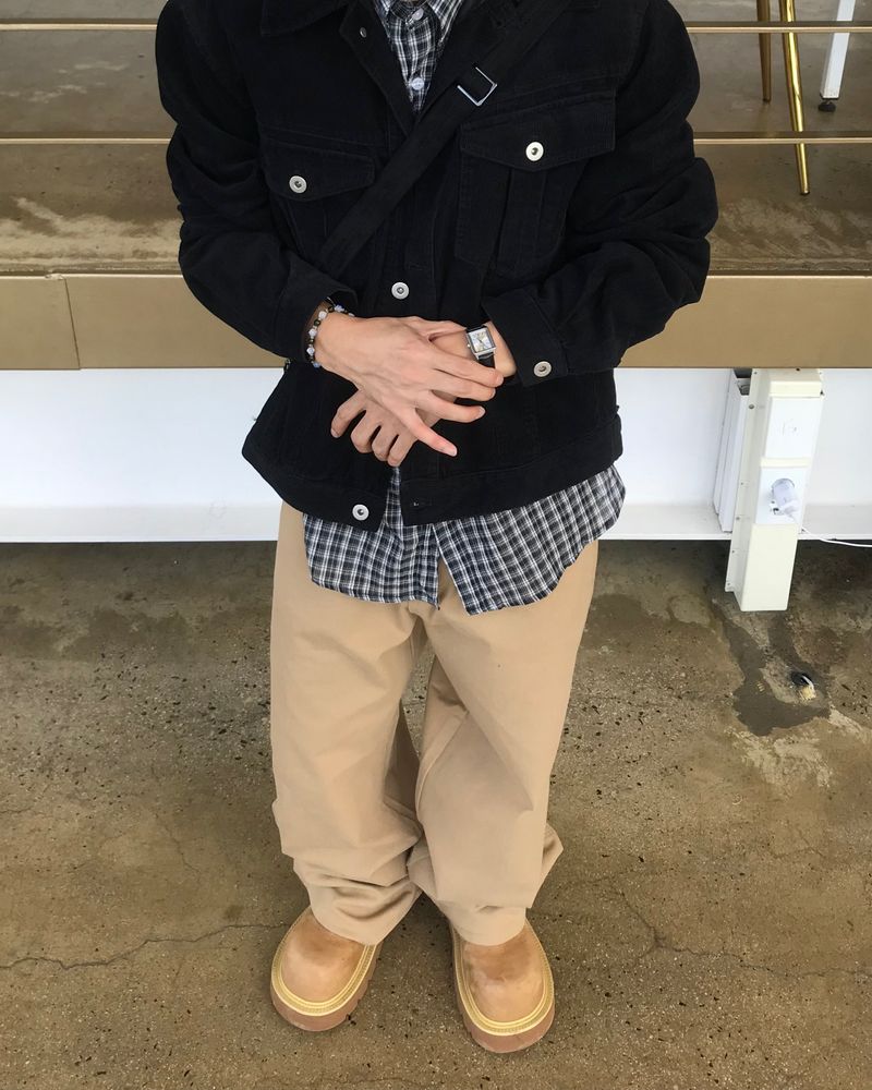 Cropped Western Corduroy Trucker Jacket