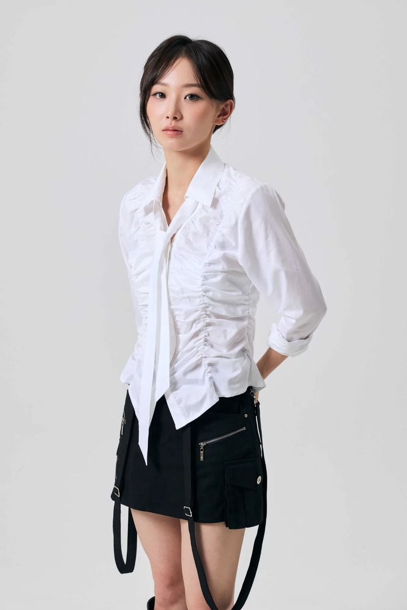 ELISE TIE SHIRRING SHIRT / WHITE