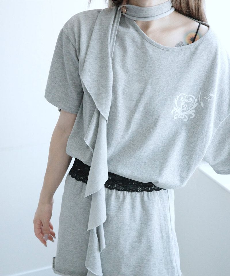 eeespace(イースペース)の「Club E Scarf Tee (Gray)(Tops)」