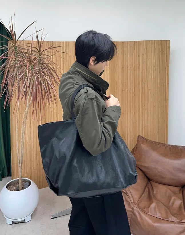 SATIIIZ（サティーズ）の「ラダン ビッグ レザー ショルダーバッグ（バッグ）」