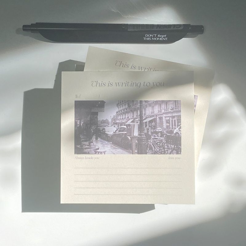 Notful（ノットフル）の「Postcard memopad（Smartphone Accessories）」