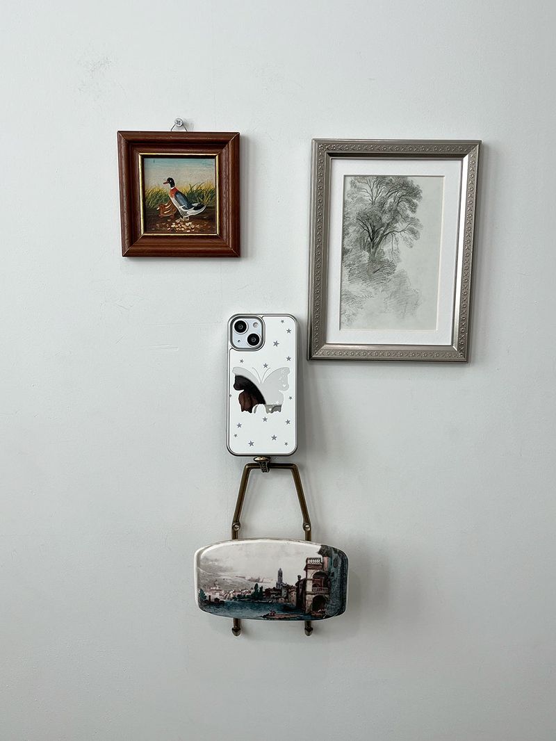 [MADE] Butterfly Mirror Case • White • Mirror Silver Bumper Case