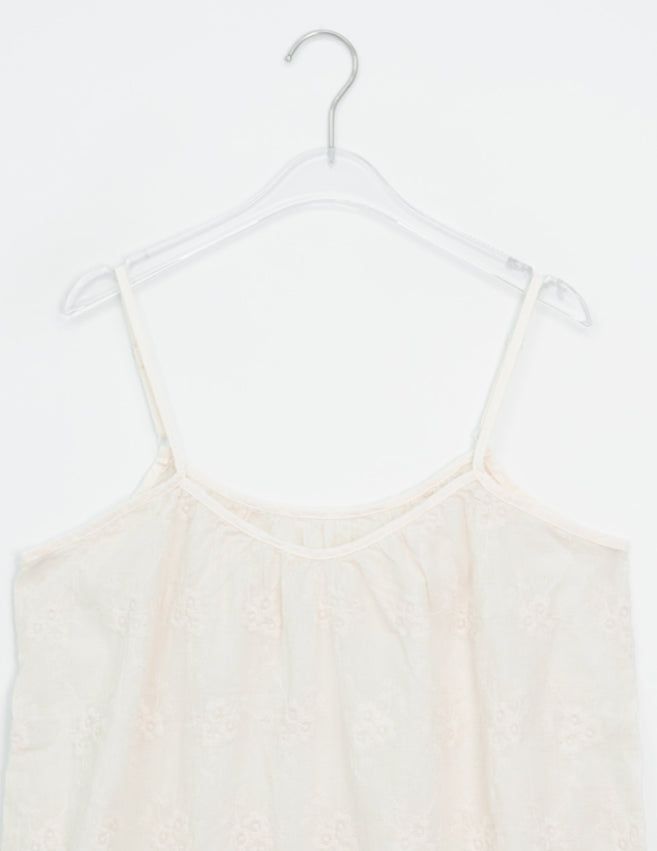 Feisha Lace Sleeveless Blouse
