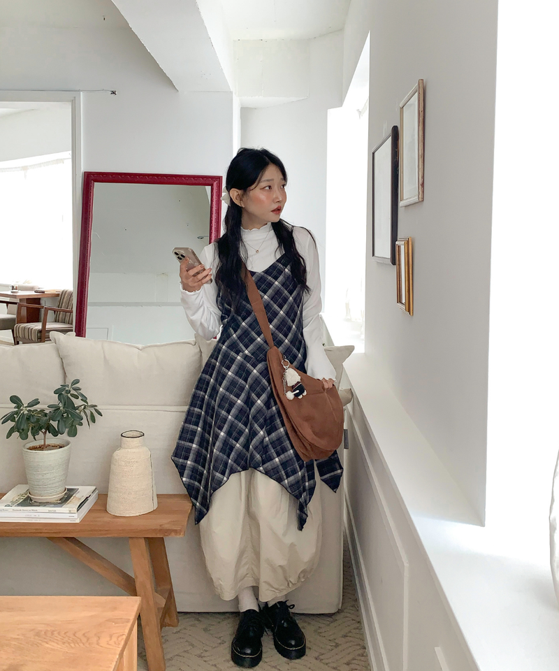 Mute Unbalanced Bustier Checkered Dress