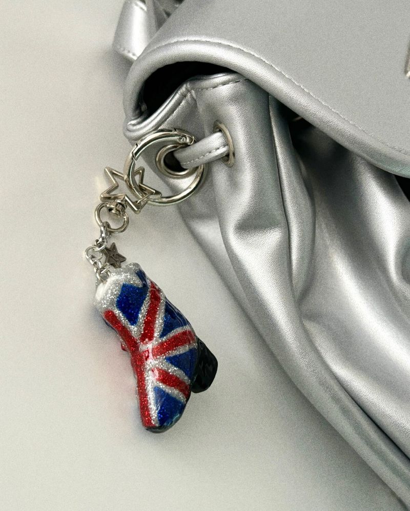 【MADE】 UK Boots (keyring)