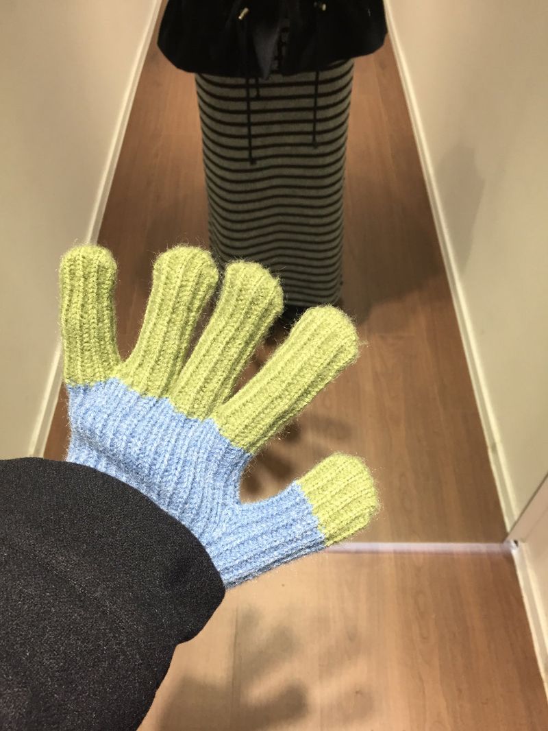 Yoichi Two-Tone Gloves (4 colors)