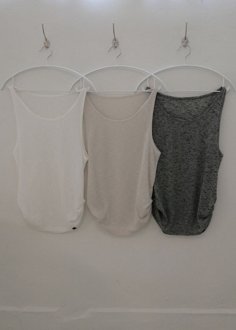 Linen Shirring Sleeveless Top_Beige