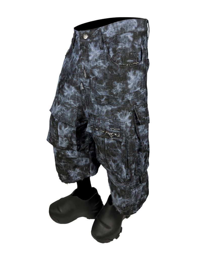 DISTRESSED WAVE SHORT DENIM CARGO PANT