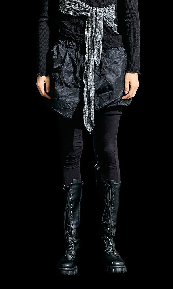 Reculer（ルキュレ）の「Unbalanced leggings baggy pants Black（Pants）」