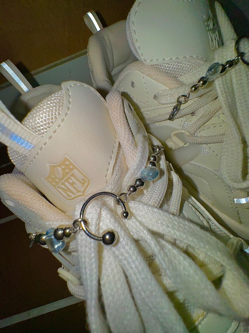 Pierced custom shoes charms (2set)