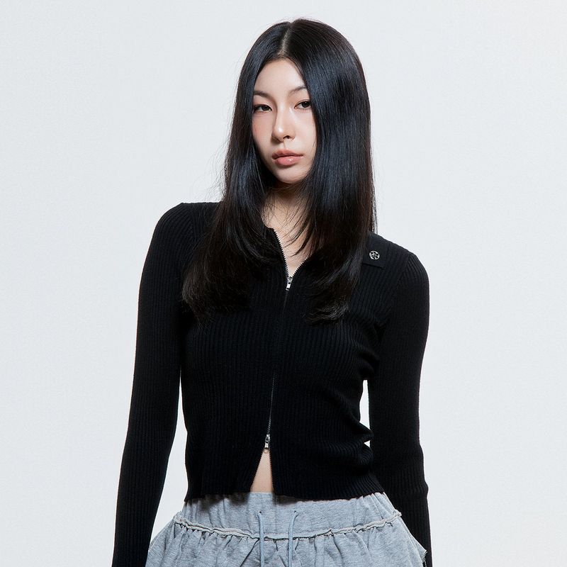 DAUSPICE(DUC)（ダウスピス）の「(DUC) Zip-Up Cardigan Black（Tops）」