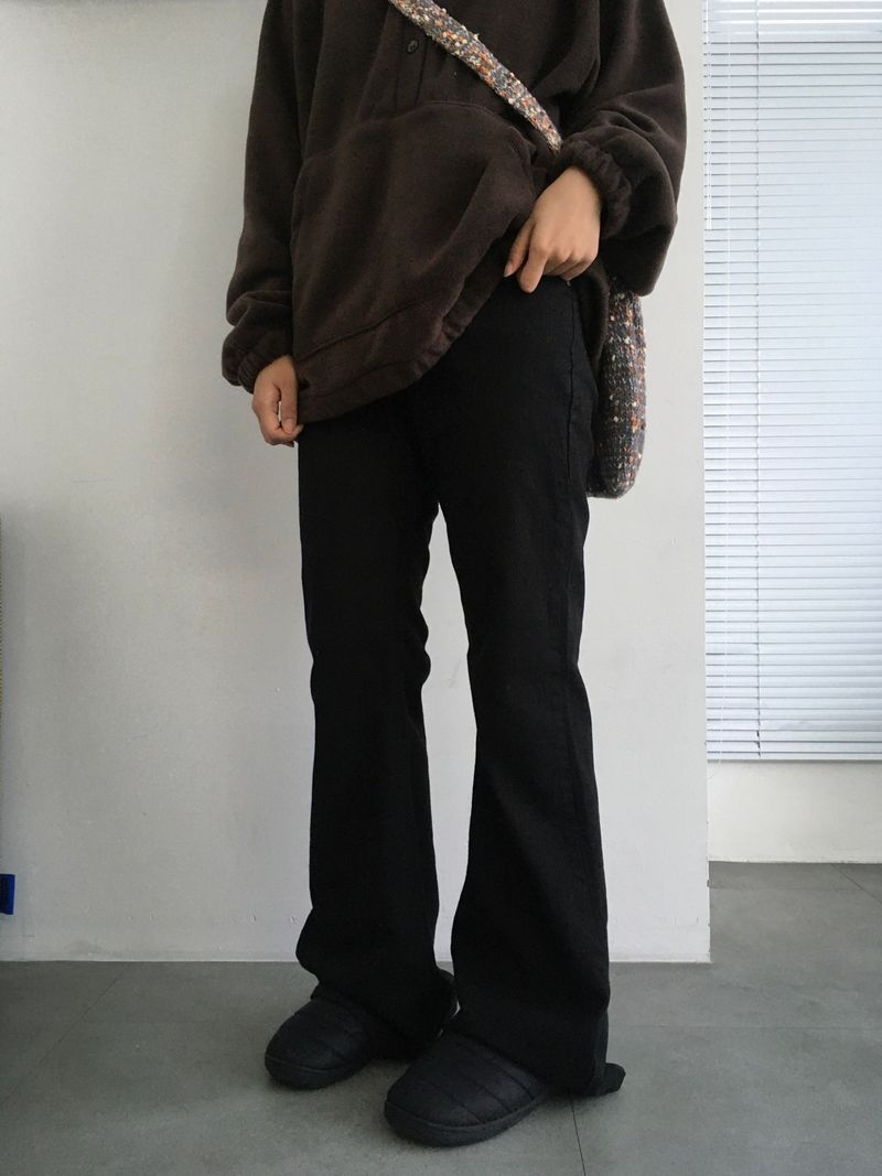 ownmind（オウンマインド）の「ベーシック ブーツカット パンツ（パンツ）」