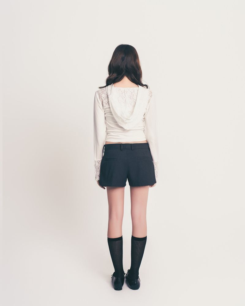 button lace hoodie top long ver. / white