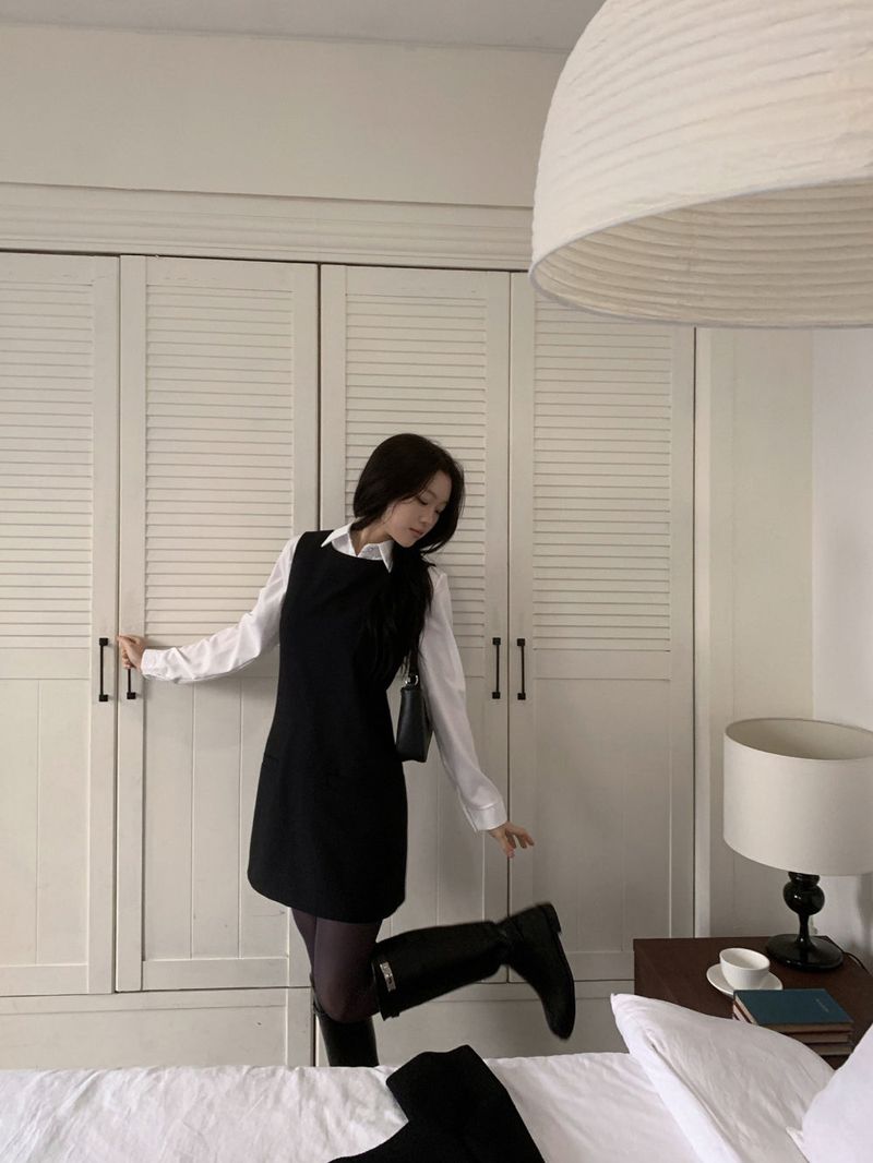 Maison Core Classic Buckle Leather Long Boots