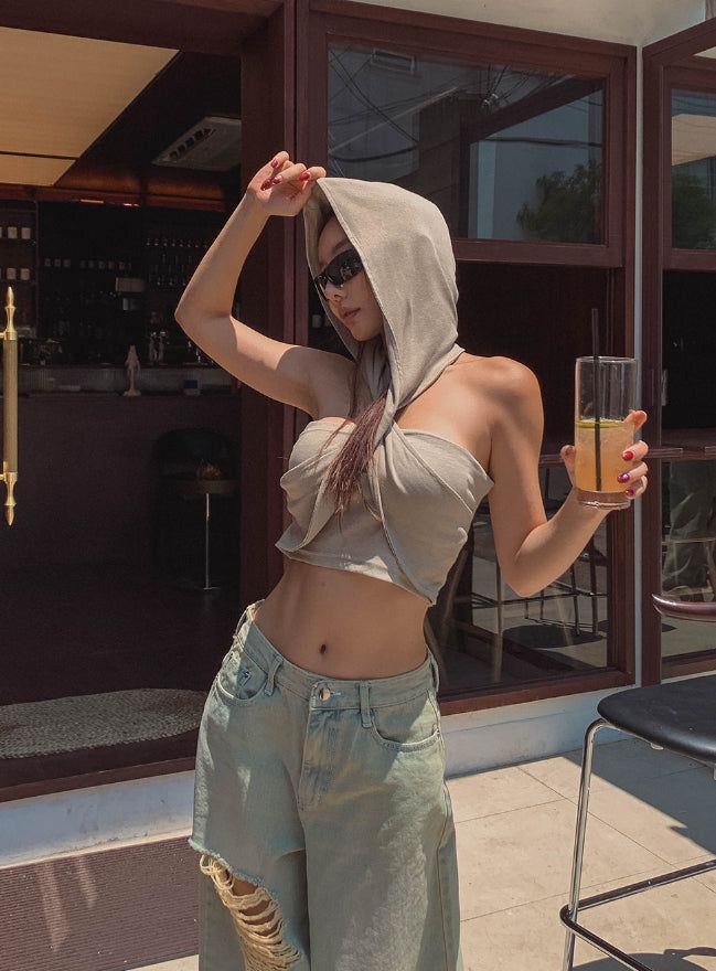 Low Cross Top Hooded Sleeveless