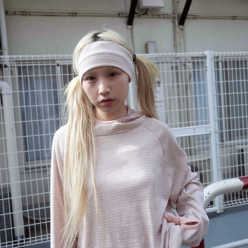 KOOKEESEE（クキシ）の「Stripe Waffle Hoodie (pink/grey)（Tops）」