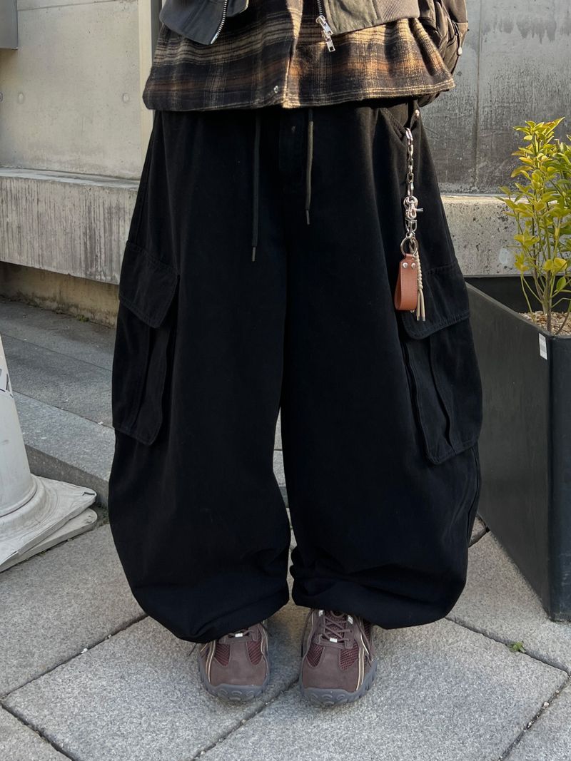 ESOO(イス)の「Ex Cargo Cotton Balloon Pants (3 Colors)(Pants)」
