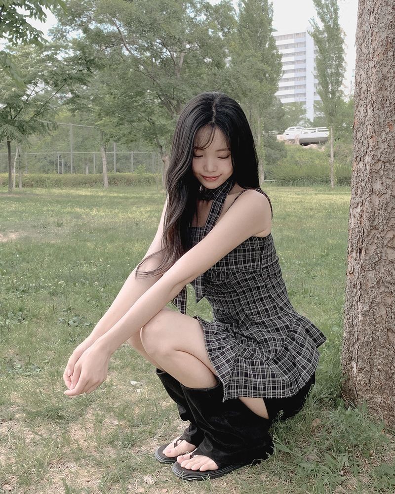 Miflang check blouse & tie set