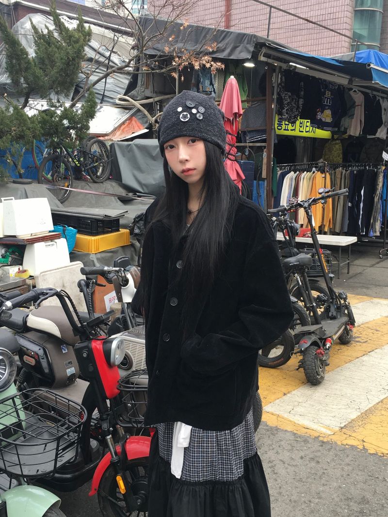 Moi Button Mix Beanie (2c)