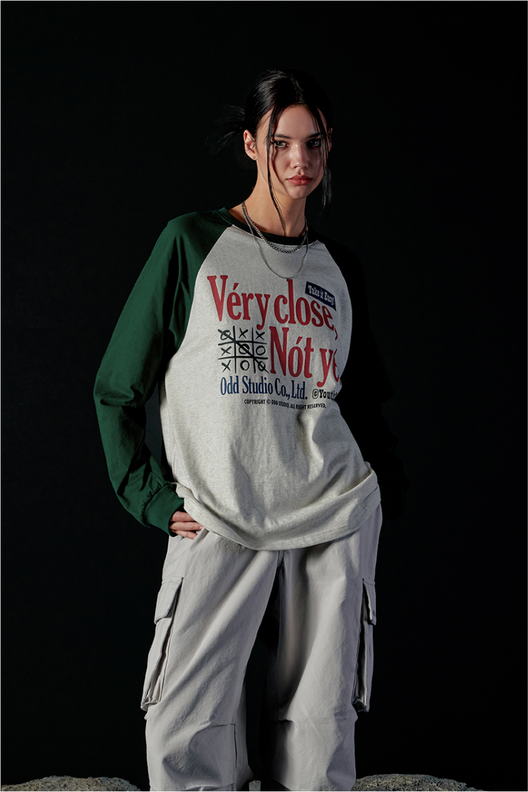 Very Close Raglan Over Fit Long Sleeve