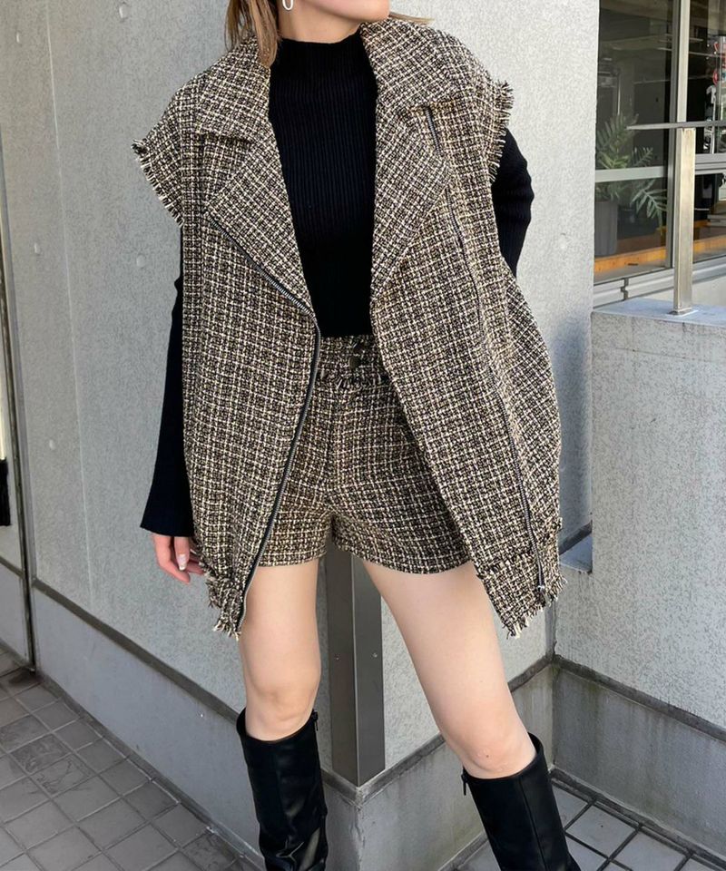 TWEED VEST
