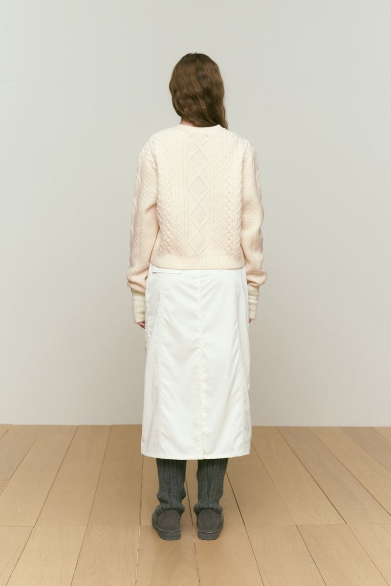 ARCH CHERRY CABLE KNIT [IVORY]