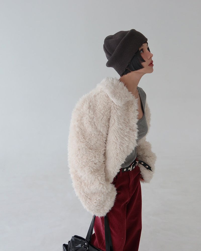 Shoko soft collar fur jacket