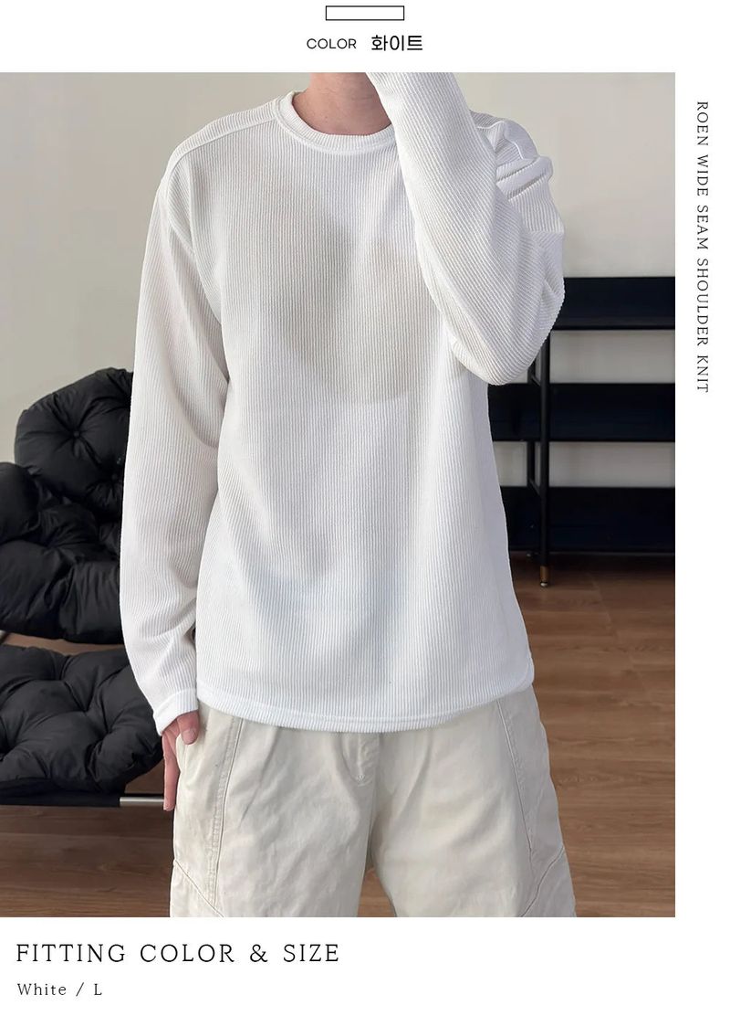 Roen wide cut shoulder knit