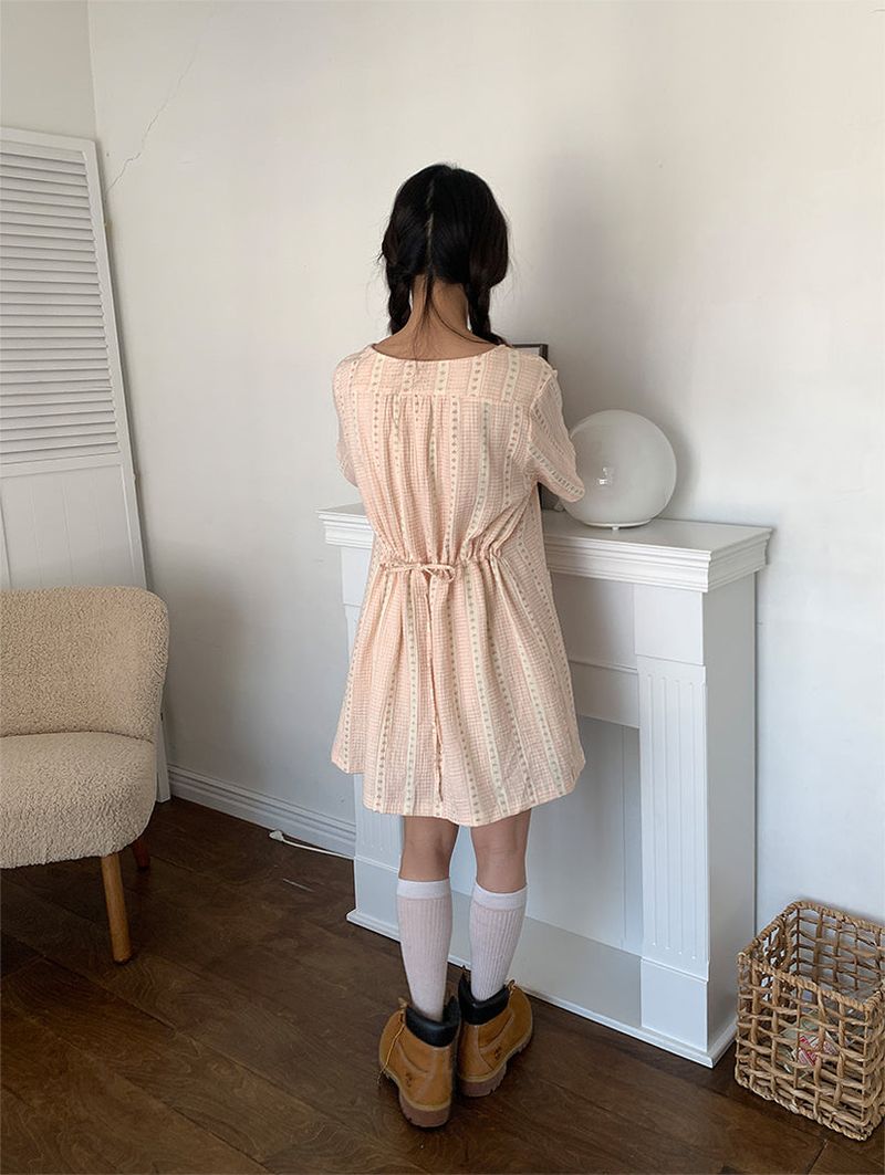 SOFT FLOWER BUTTON DRESS (2C)