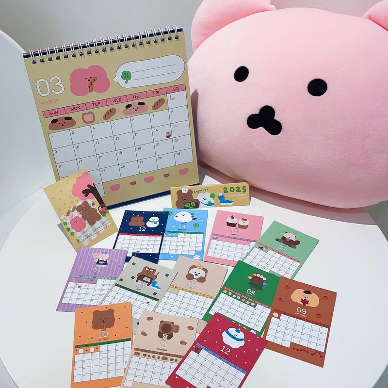 2025 chanibear mini calendar