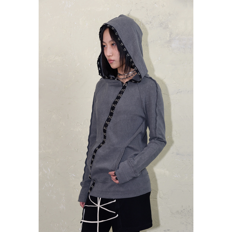DIAGONAL HOOK N EYE RAGLAN HOODIE