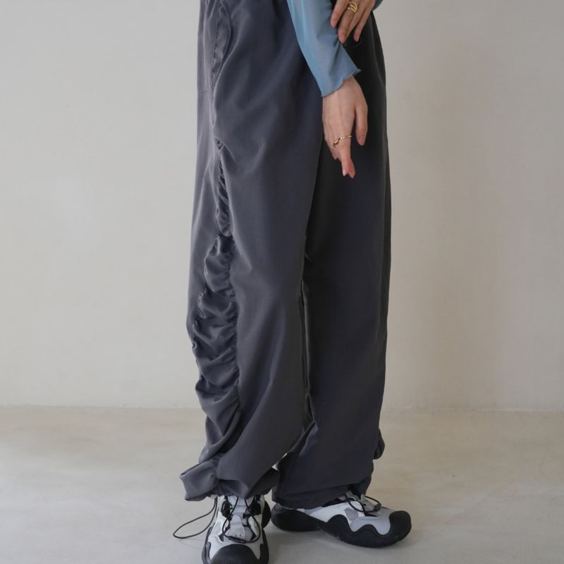 side frill pants