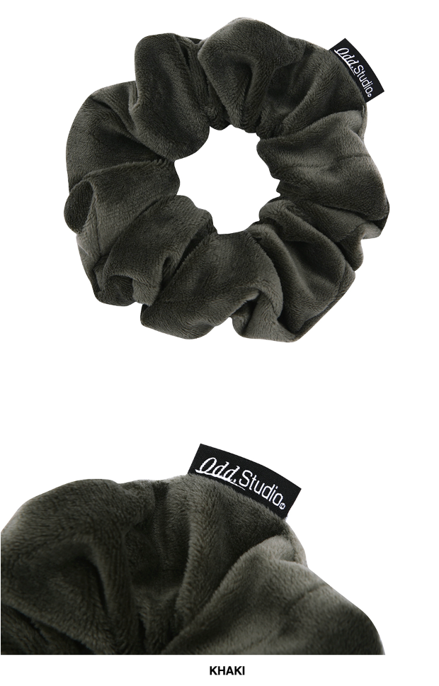 VELOUR SCRUNCHIES