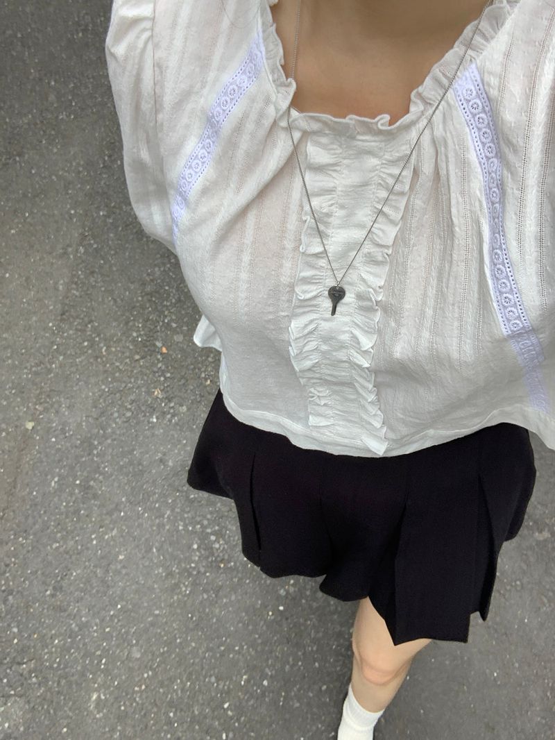 [MADE] Peto Pintuck Mini Skirt