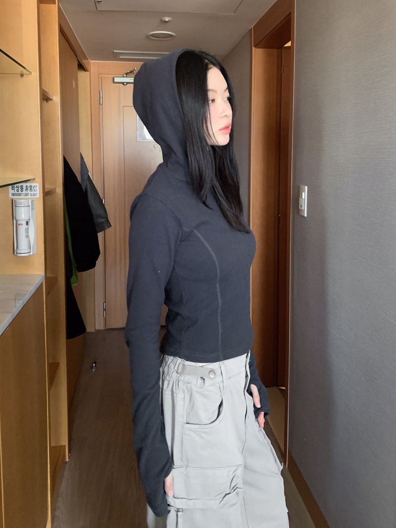  LINE HOOD HALF ZIP-UP