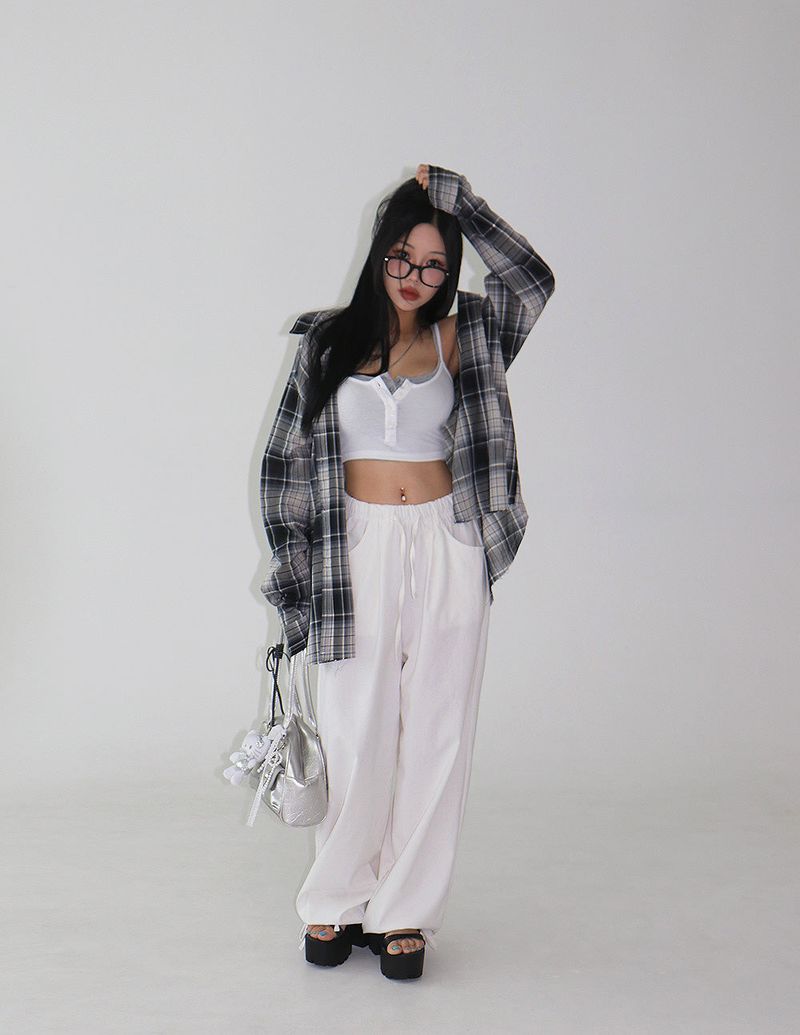 5 color button crop sleeveless