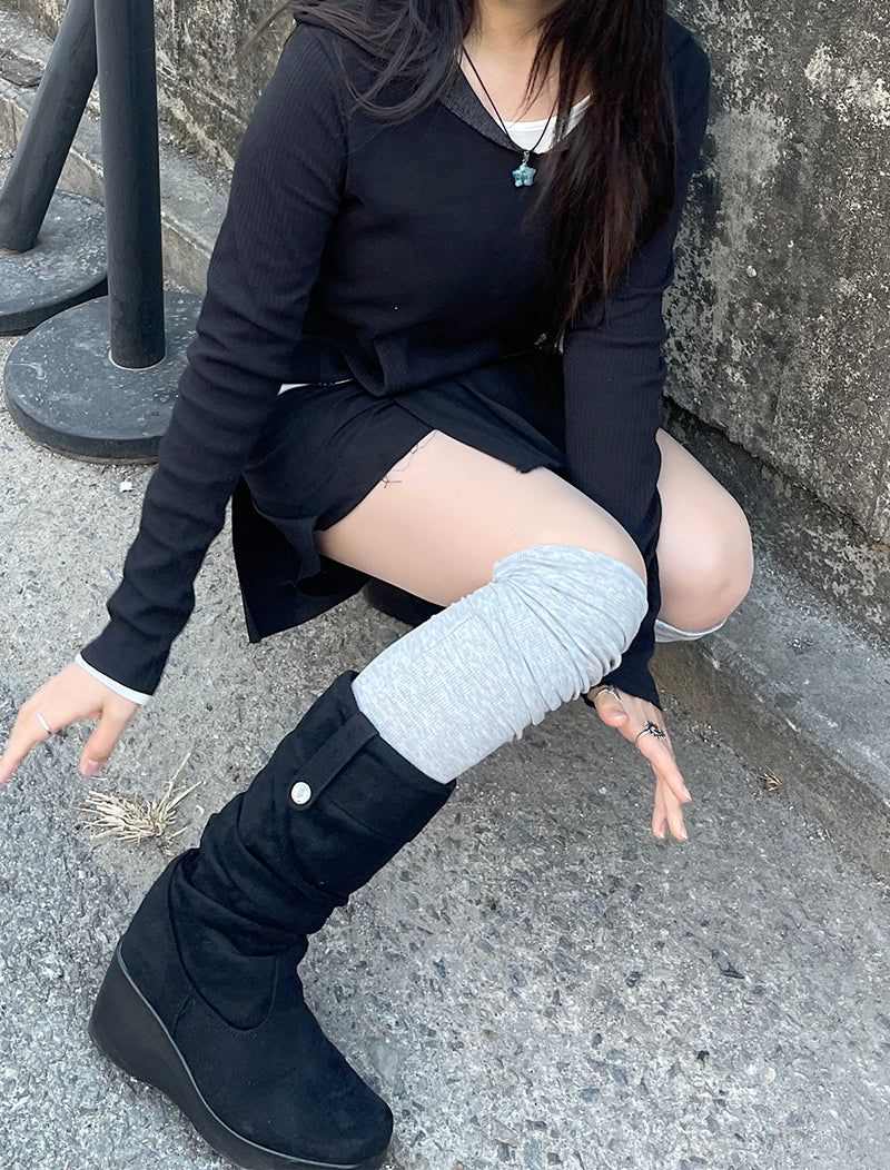 Mixed hooded sweatshirt.