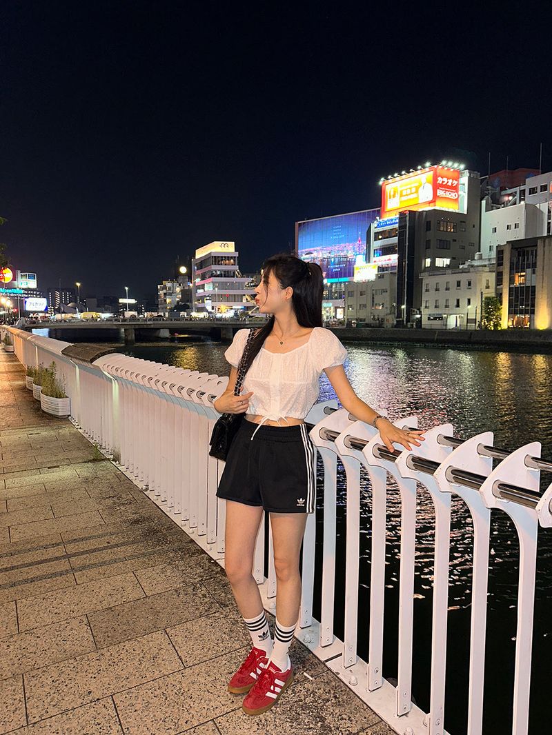 [MADE] CAROT FLOWER PUNCHING CROP BLOUSE
