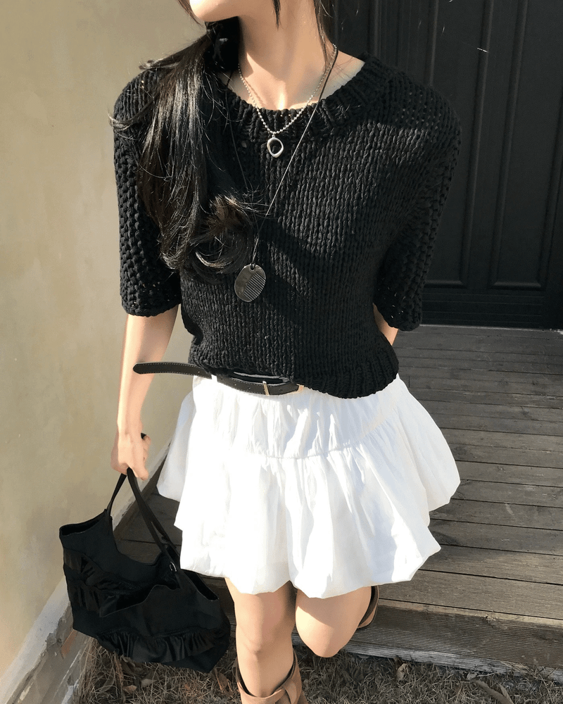 GUSTA(グスタ)の「Reve Sand Loose Fit Mesh Half Knit (Tops)」