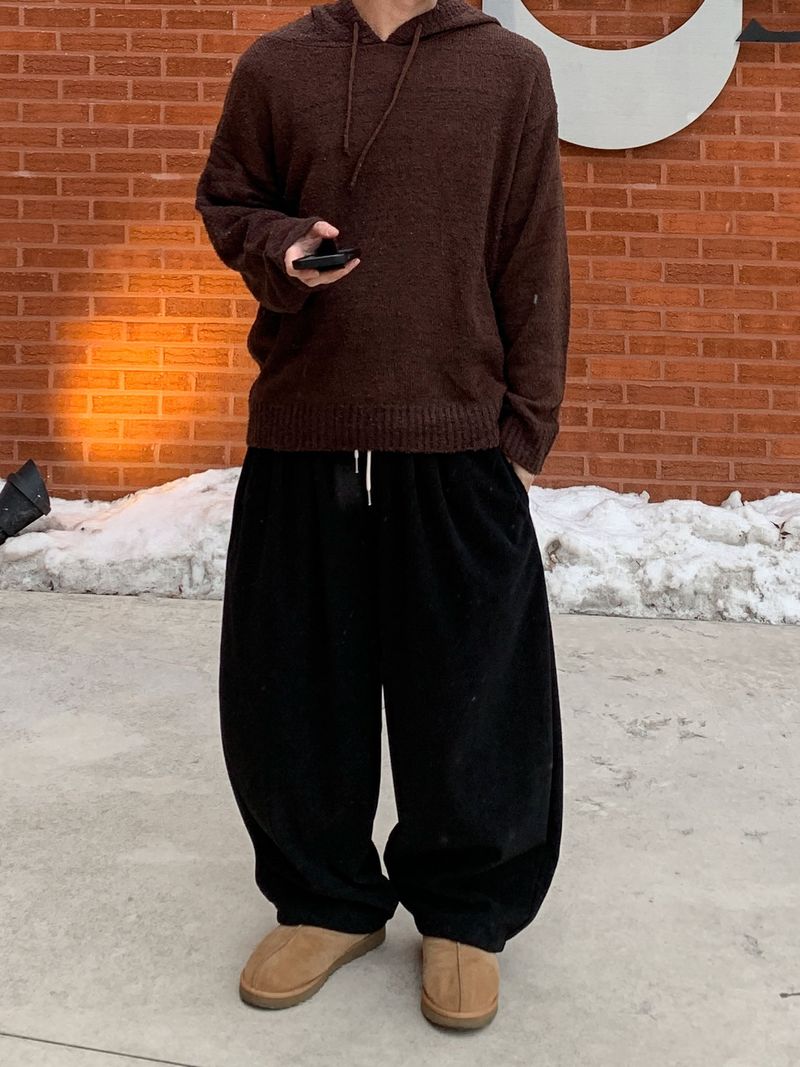 Corduroy two-tuck balloon wide pants
