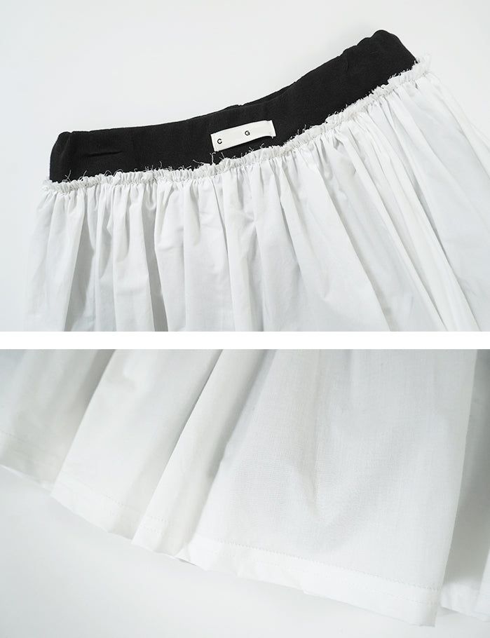 Labeling pleats skirt
