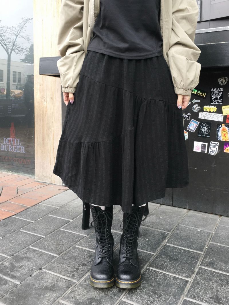 Motion Flow Cut Skirt (2c)